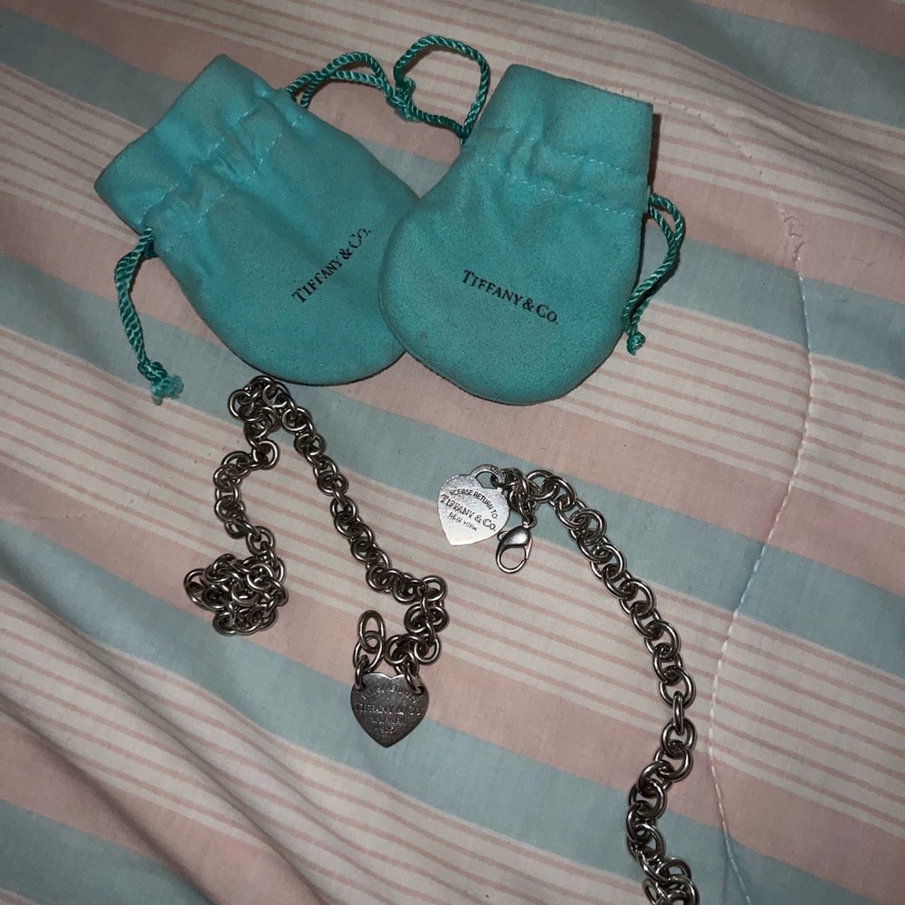 Tiffany & Co. - Picture 5 of 8